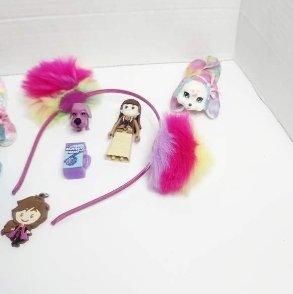 Toy Lot - Picture 5 of 5